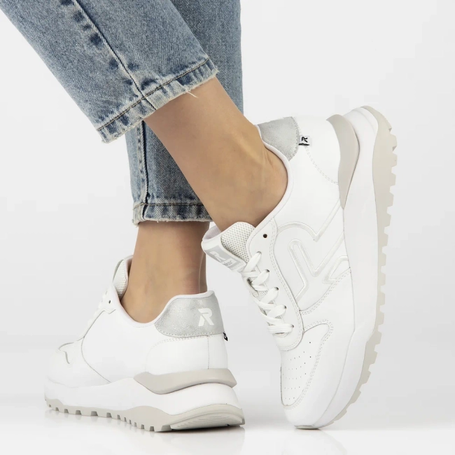 Skórzane sneakersy Rieker W2502-80 białe