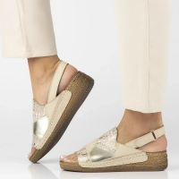 Leather sandals Maciejka L7067-04/00-1 beige
