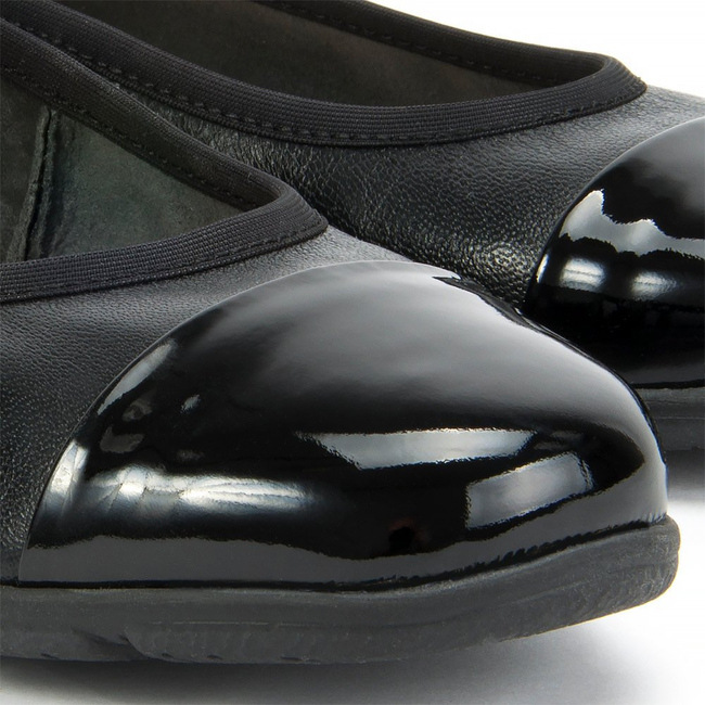 Ballerinas CAPRICE 9-22152-28 026 Black Nap Comb