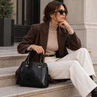 Black handbag Dalma