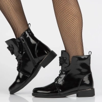 Leather ankle boots Filippo DBT6476/25 BK black