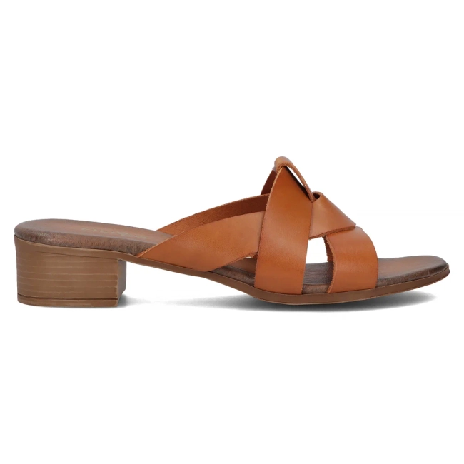 Leather flip-flops Filippo 40236 brown