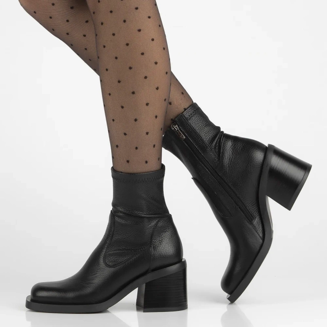 Leather ankle boots Filippo 0033 black