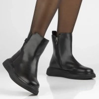 Leather ankle boots Filippo DBT6552/24 BK black