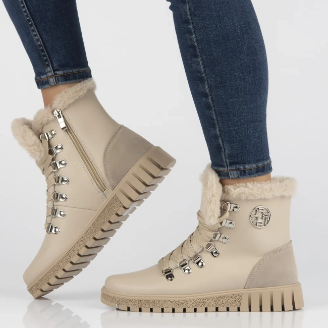 Leather ankle boots Filippo DBT6363/24 BE beige