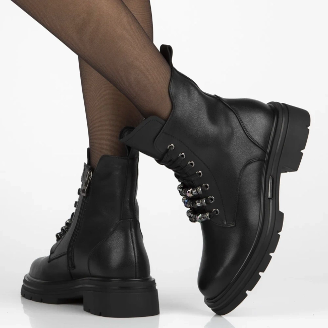 Skórzane botki Filippo DBT7347/25 BK czarne