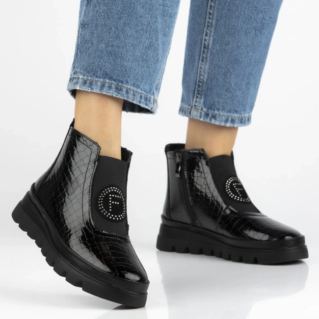 Leather ankle boots Filippo DBT7169/25 BK black