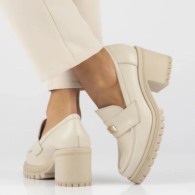 Leather shoes Filippo 20168 beige