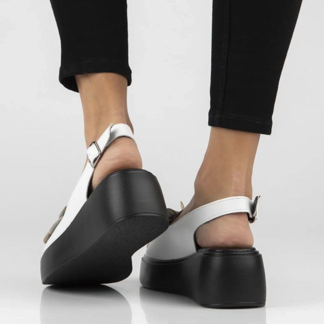 Leather sandals Filippo DS7578/26 WH white