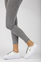 Skórzane półbuty Filippo DP2041/21 WH białe