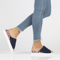 Skórzane klapki damskie Filippo DK3615/22 NV granatowe