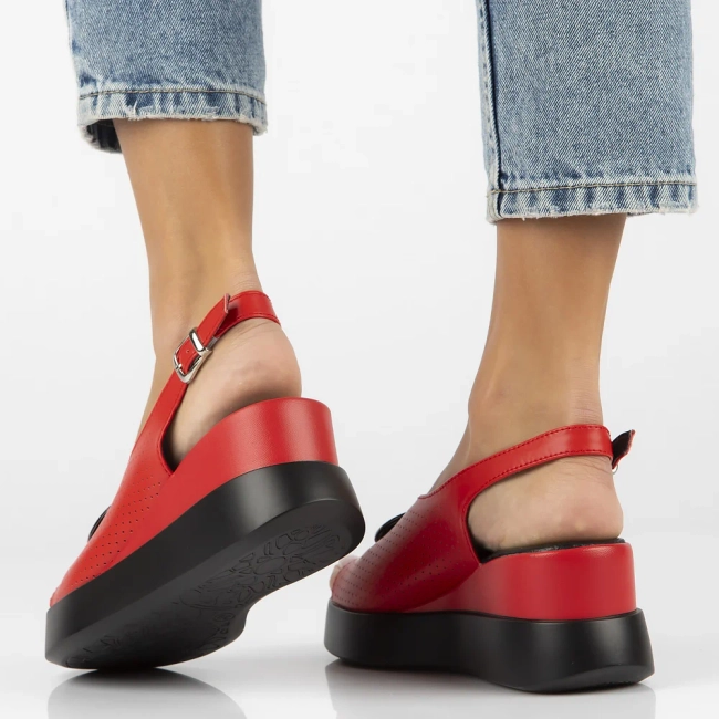 Leather sandals Filippo DS6074/24 RD red