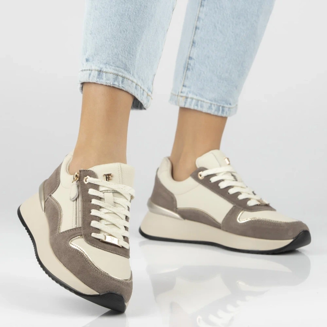 Leather sneakers Filippo DP7770/26 WH TP white-beige