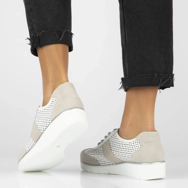 Leather shoes Filippo DP028/25 WH white