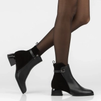 Leather heeled ankle boots Filippo DBT8046/26 BK black