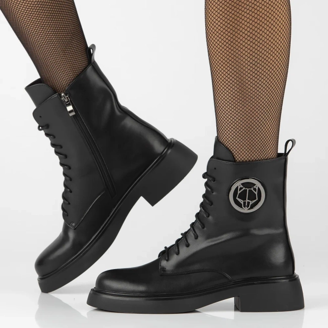 Leather ankle boots Filippo DBT6408/25 BK black