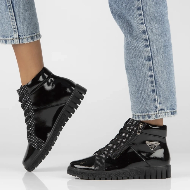 Leather ankle boots Filippo DBT4705/23 BK black