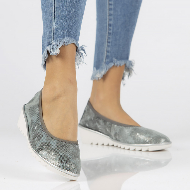 Skórzane półbuty Filippo DP046/18 GR FL szare