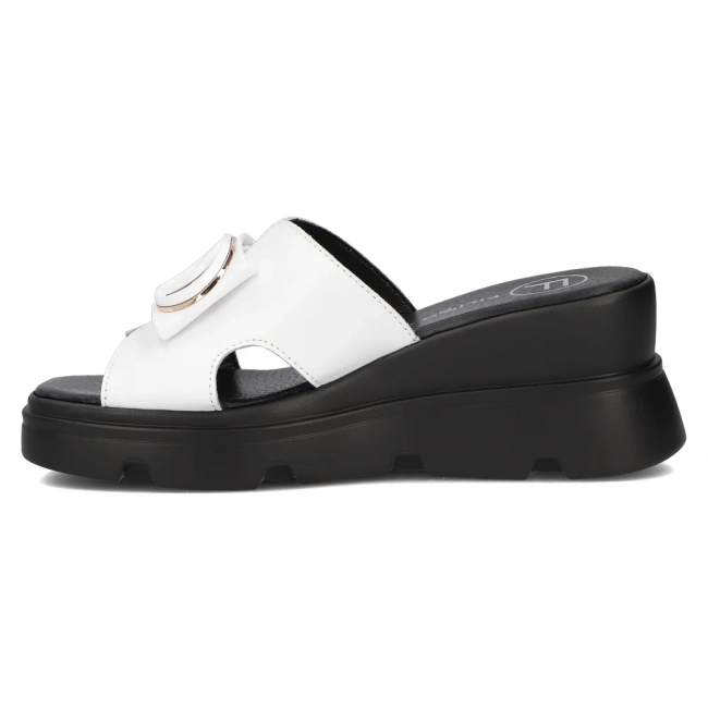 Leather slippers Filippo DK6078/24 WH white