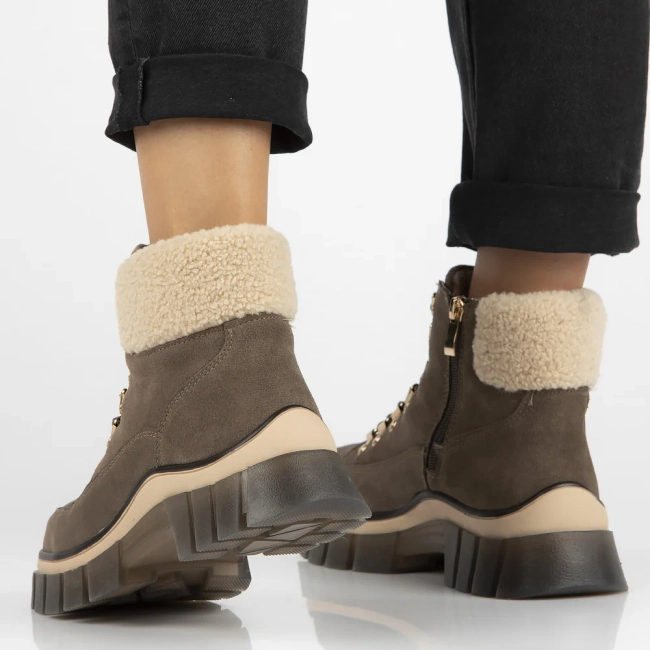 Leather ankle boots Filippo DBT6471/24 BR brown