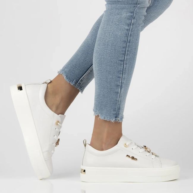 Leather shoes Filippo DP3533/25 WH DI white