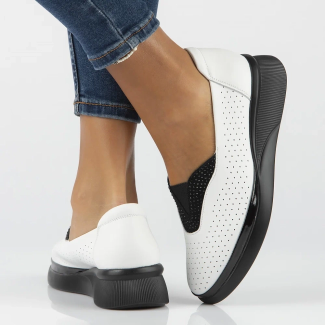 Leather shoes Filippo DP6208/24 WH white