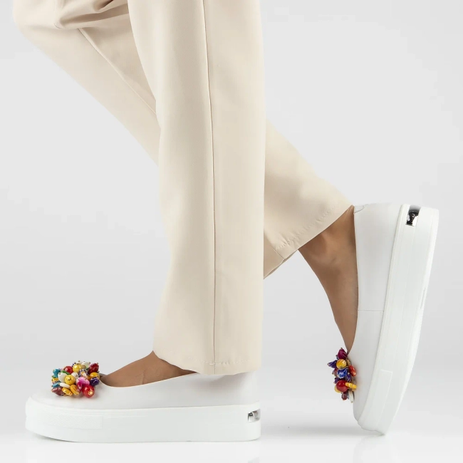 Leather shoes Filippo DP6024/24 WH white