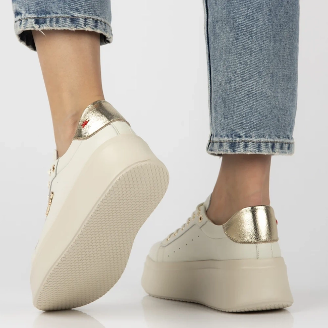 Skórzane sneakersy Filippo DP6790/25 BE beżowe