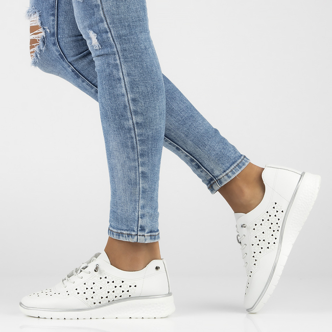 Skórzane półbuty na platformie Filippo DP6714/25 WH białe