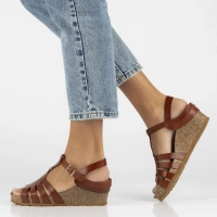 Leather sandals Yokono CADIZ-305 VAQ NUEZ brown