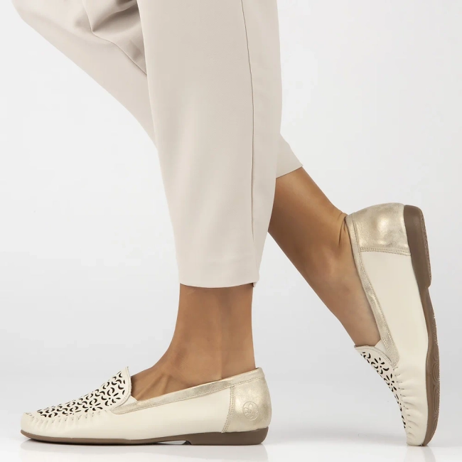 Leather loafers Rieker L6350-60 beige