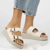 Leather flip-flops Filippo DK7044/25 BE beige