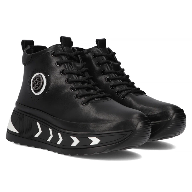 Leather ankle boots DBT4214/24 BK WH black