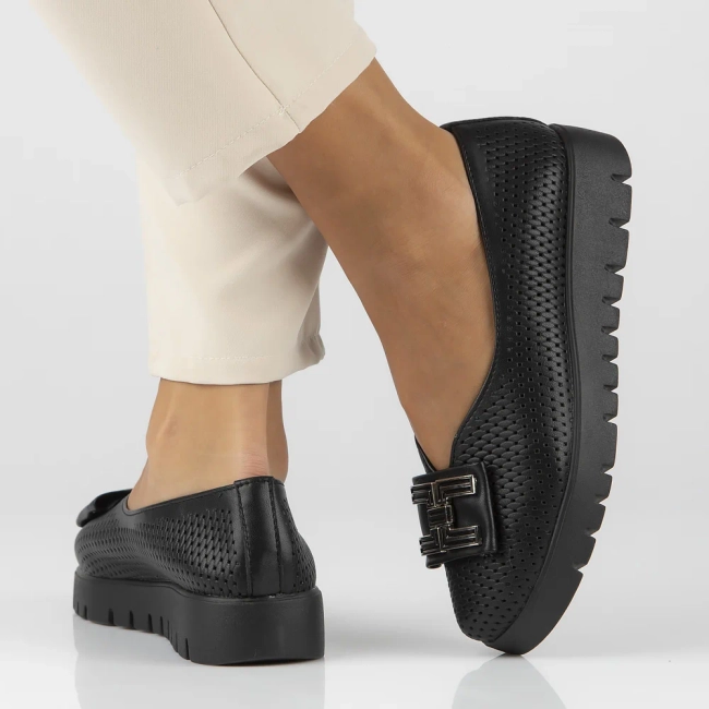 Leather shoes Filippo DP6043/24 BK black