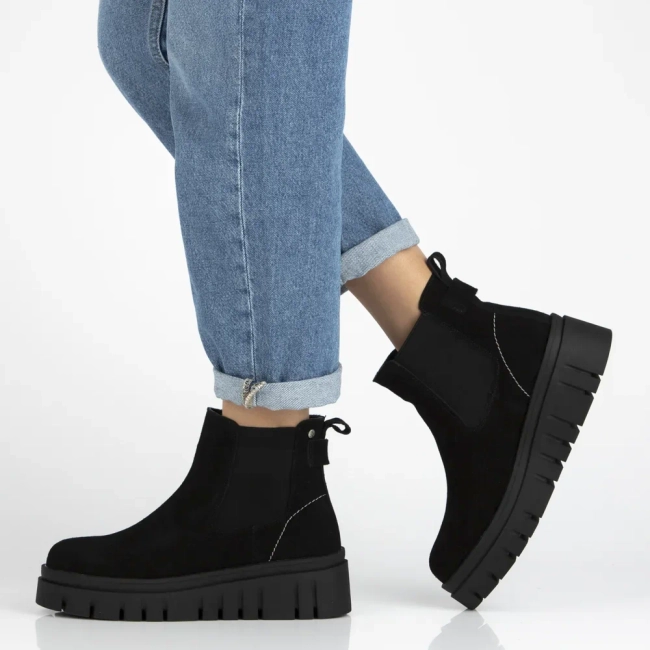 Leather ankle boots Filippo DBT7266/25 BK black