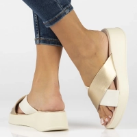 Leather flip-flops Filippo DK6066/24 BE beige