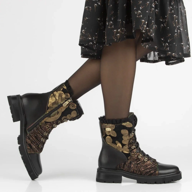 Leather ankle boots Laura Vita kouleo 16 black