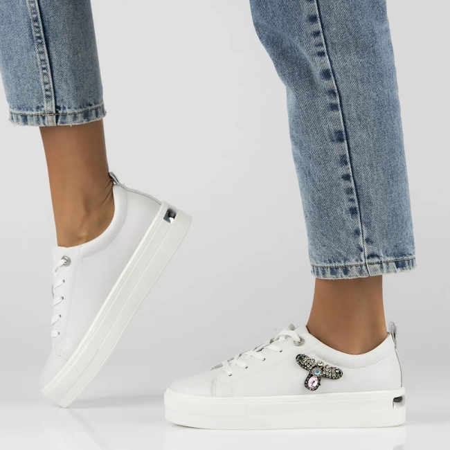 Leather sneakers Filippo DP6042/24 WH white