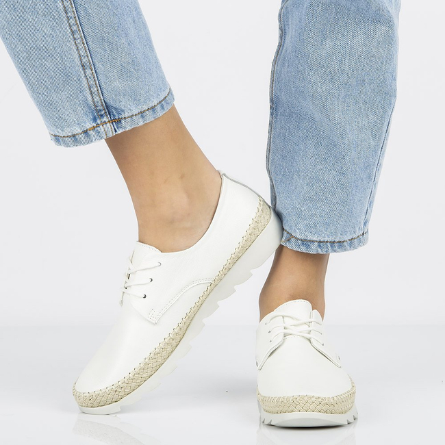 Leather shoes Filippo DP701/20 WH white