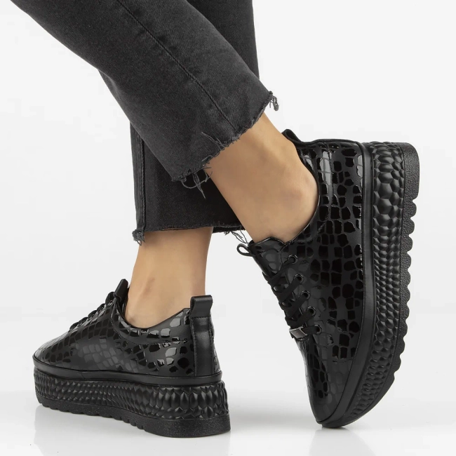 Leather sneakers Filippo DP7284/25 BK black