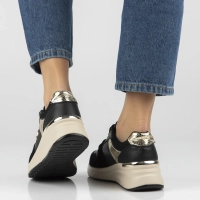 Skórzane sneakersy Filippo DP7769/26 BK czarne