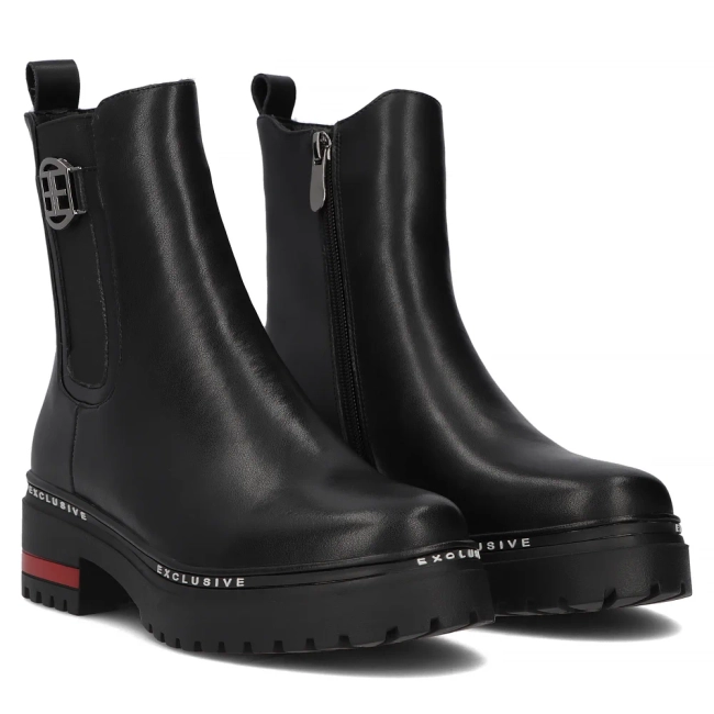 Leather ankle boots Filippo DBT6598/24 BK black