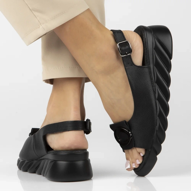 Leather sandals Filippo DS7011/25 BK black