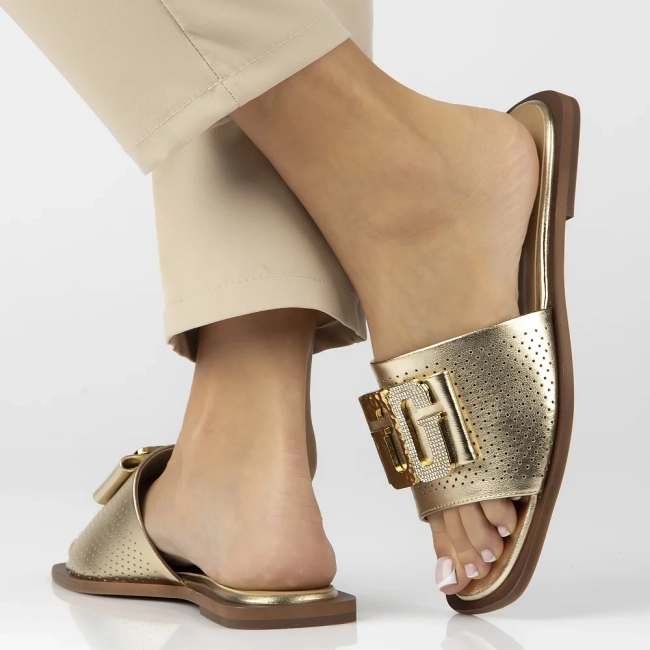 Leather flip-flops Filippo DK6985/25 GO gold