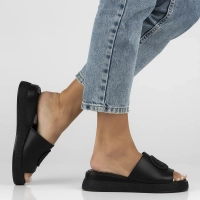 Skórzane klapki Filippo DK6987/25 BK czarne