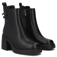 Skórzane botki na obcasie Filippo DBT8158/26 BK czarne