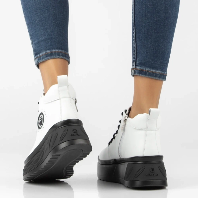 Leather platform ankle boots Filippo DBT8003/26 WH white