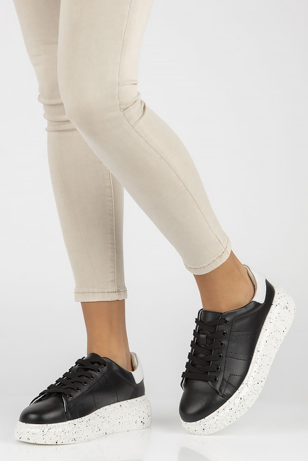 Leather Sneakers Filippo DP4404/23 BK black