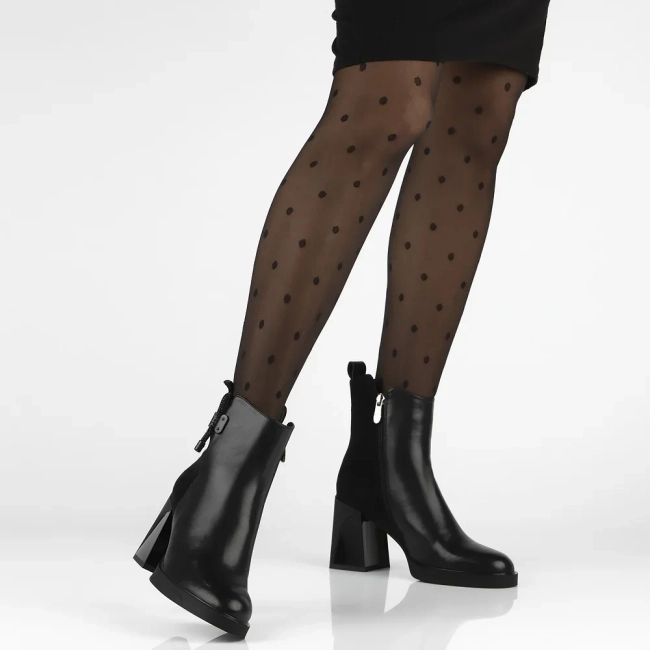 Leather ankle boots Filippo DBT7358/25 BK black