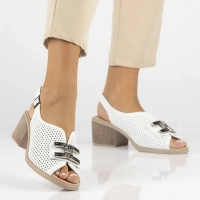 Skórzane sandały na obcasie Filippo DS6033/25 WH białe